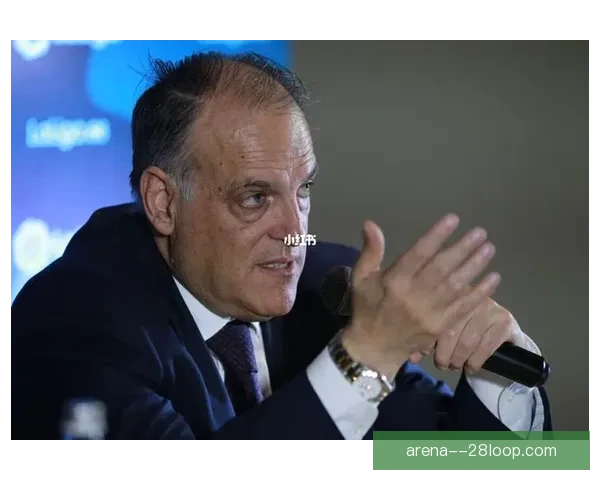 卢比亚莱斯因强吻争议引发辞职事件引关注
